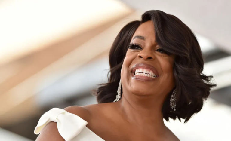 Read more about the article Niecy Nash: A Journey Through Comedy, Drama, and Diversity in Hollywood
