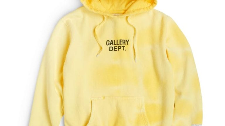 Read more about the article Style and Comfort: The Gallery Dept Hoodie Phenomenon